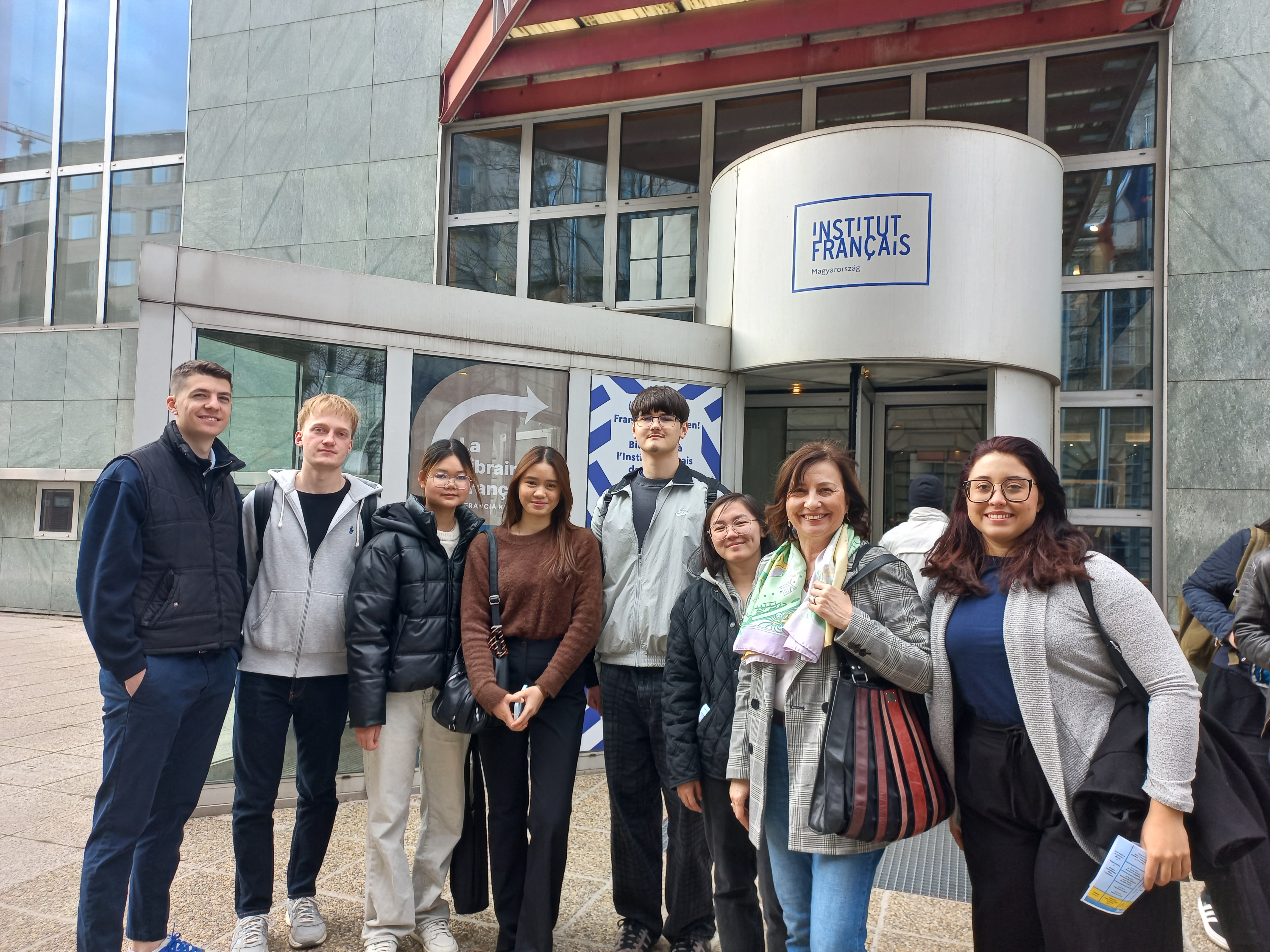 Frankofón forgatag_1.jpg